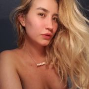 simonaluv97 avatar