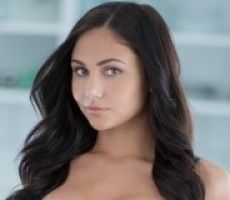 Ariana Marie avatar