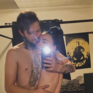 FantasyCouple69 avatar