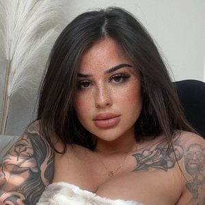 Jacqueline Valentine's Profile - Vids, Pics & More | ManyVids ...