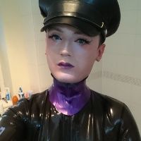 Latexboy_18 avatar