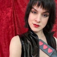 Ms Zoe Valentine avatar