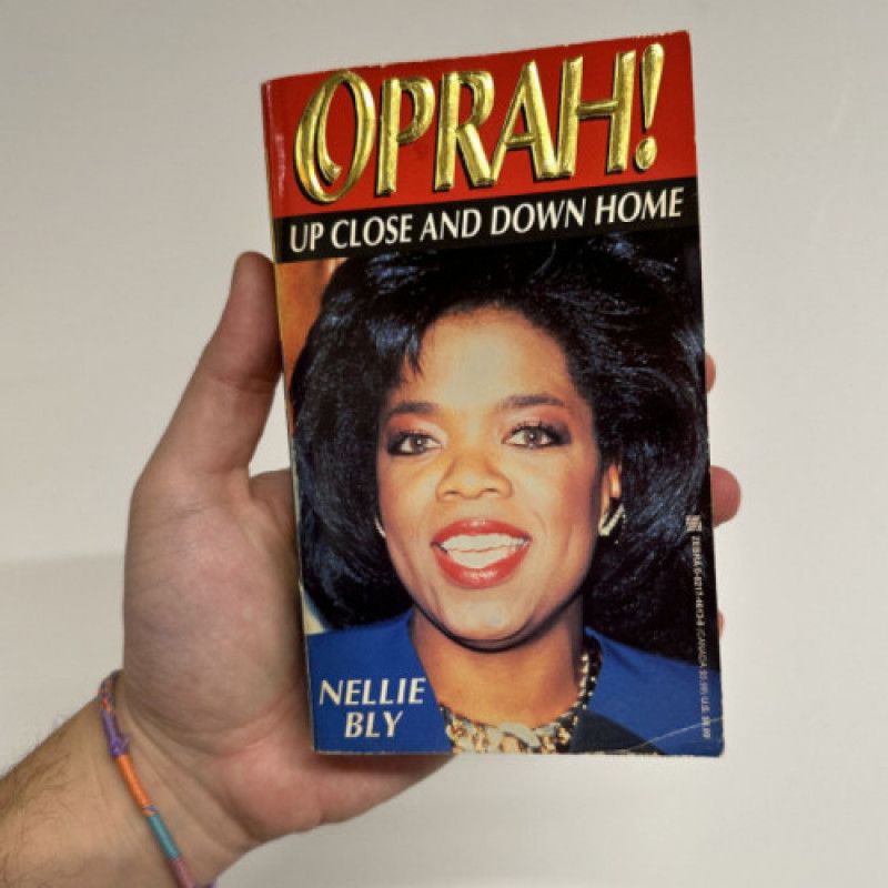 Oprah! Up Close And Down Home