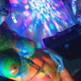 Photo Set: Disco Body Paint