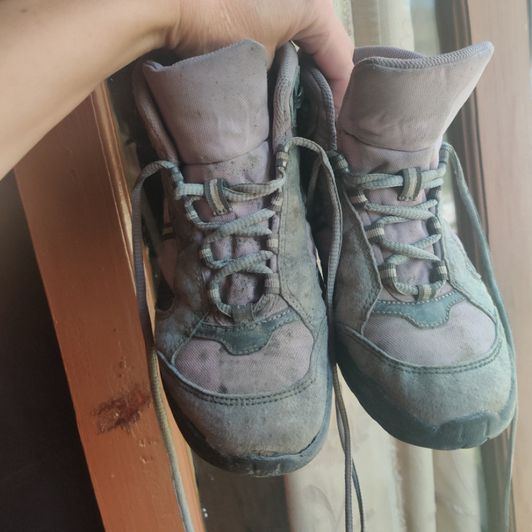 Boots Traveled to Little Tibet Himalaya