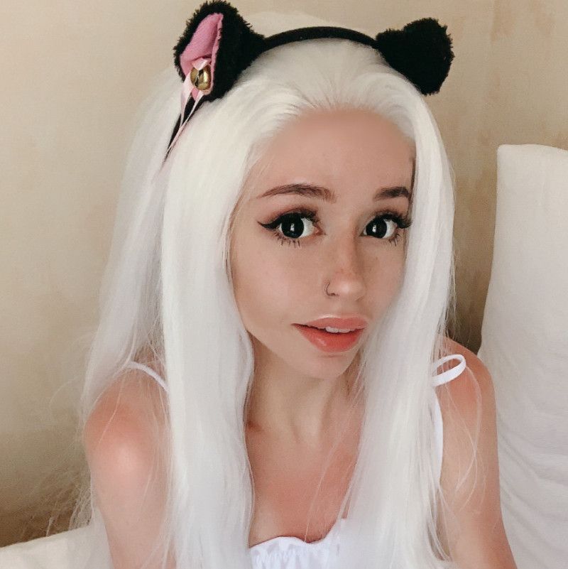 Sexy selfie set cute kitty