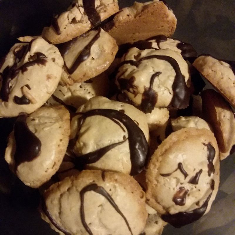 Peanut butter and Chocolate Cookies