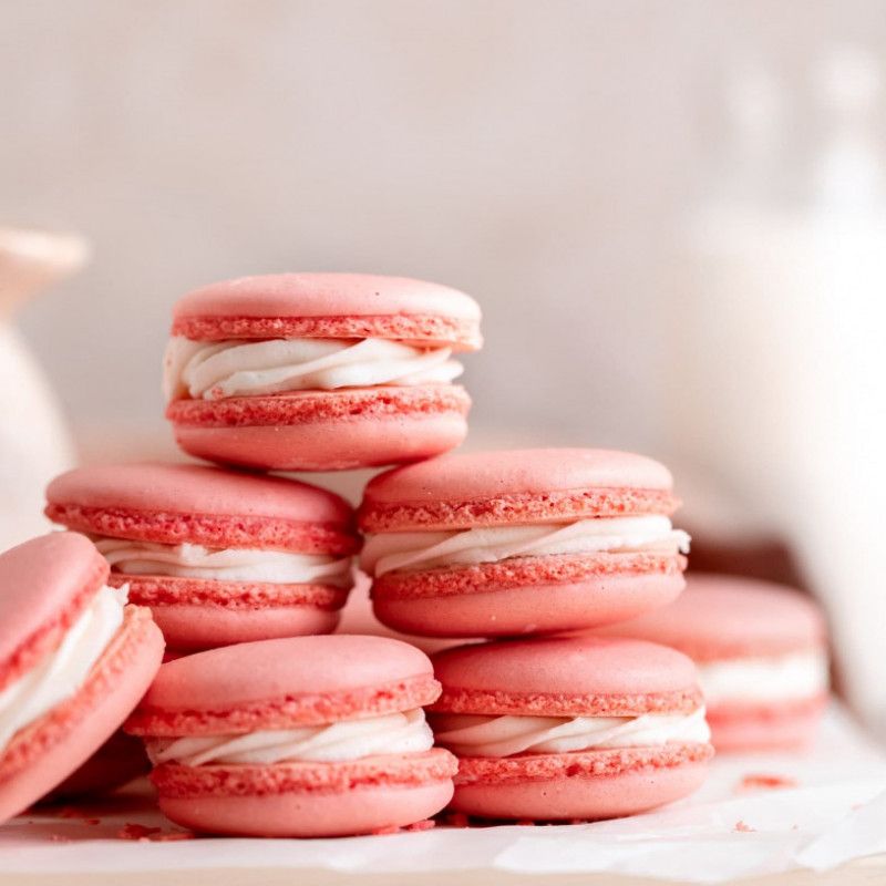 Feed me Macarons!