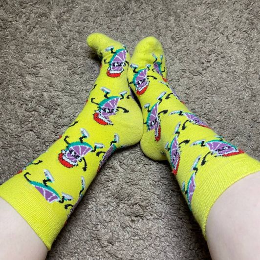 Yellow socks with funny lemons