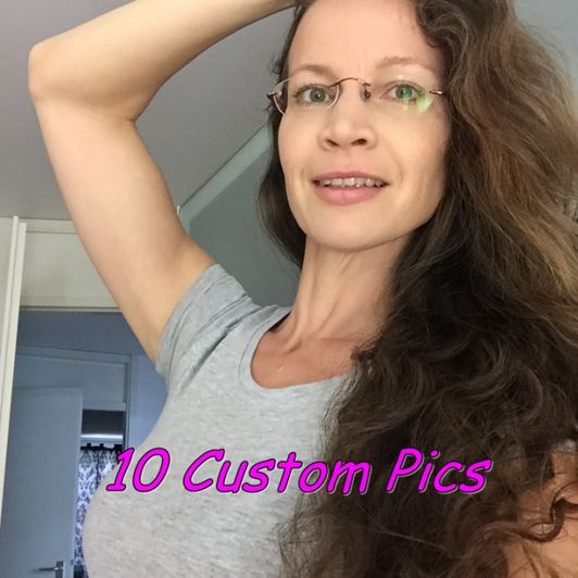 10 Custom PICS