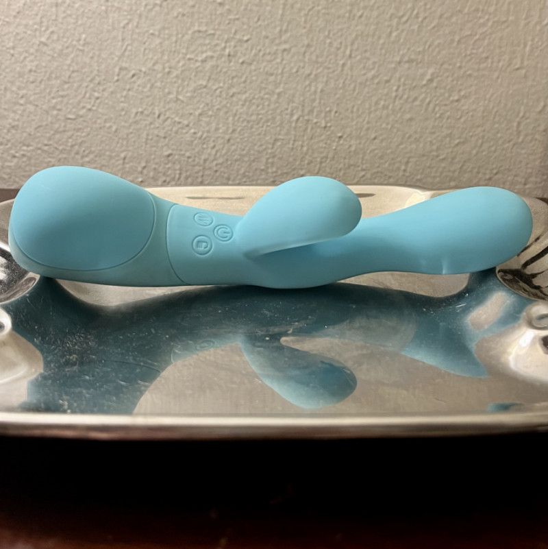 Light blue tongue finger vibrator