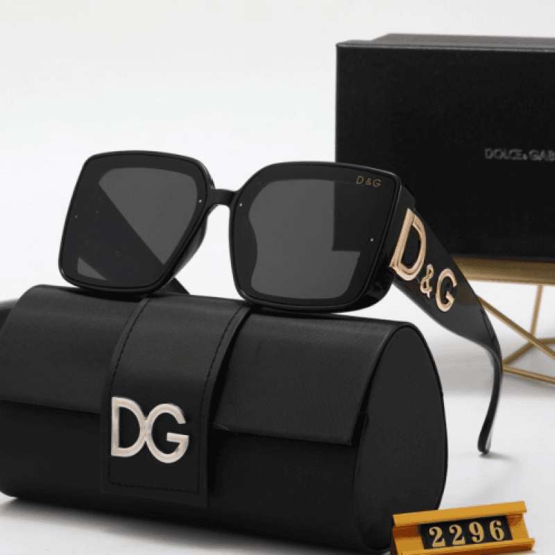 glasses Dolce and Gabbana