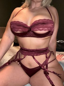 Unique burgundy bra and panty set