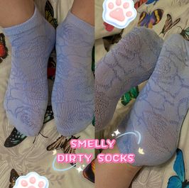 SMELLY DIRTY SOCKS