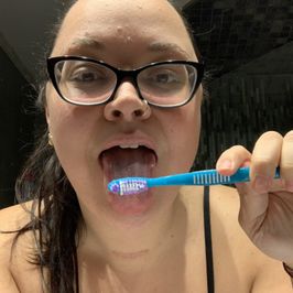 Used tooth brush