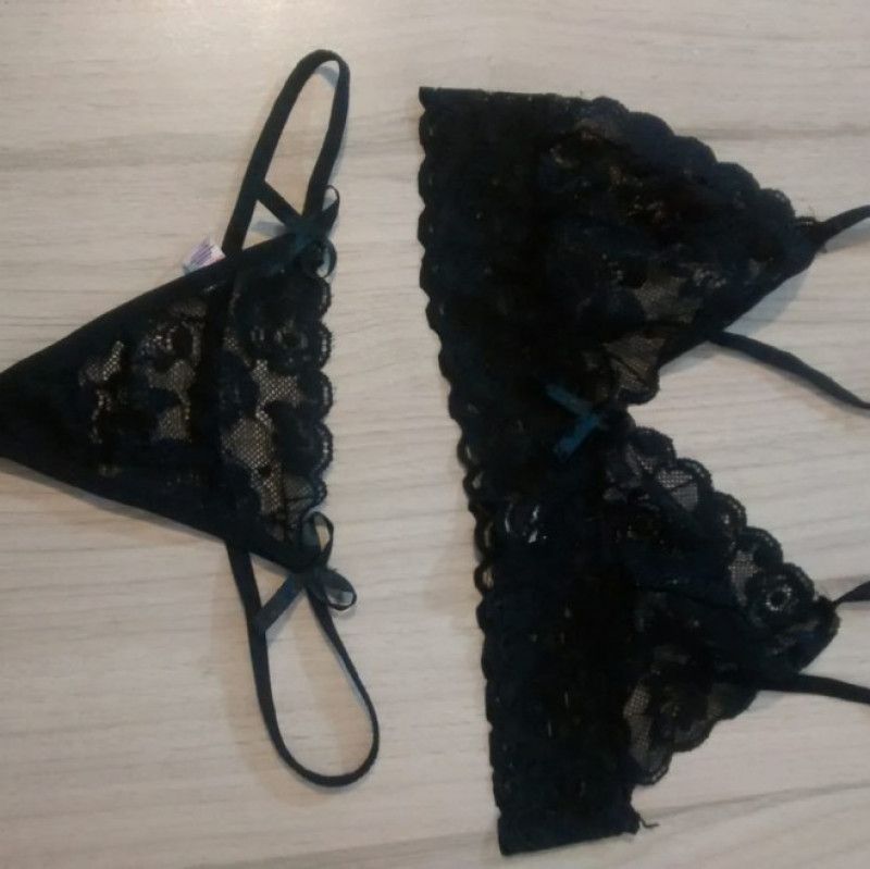 set Bra and panty black color!