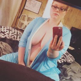 Sexy BBW in Robe