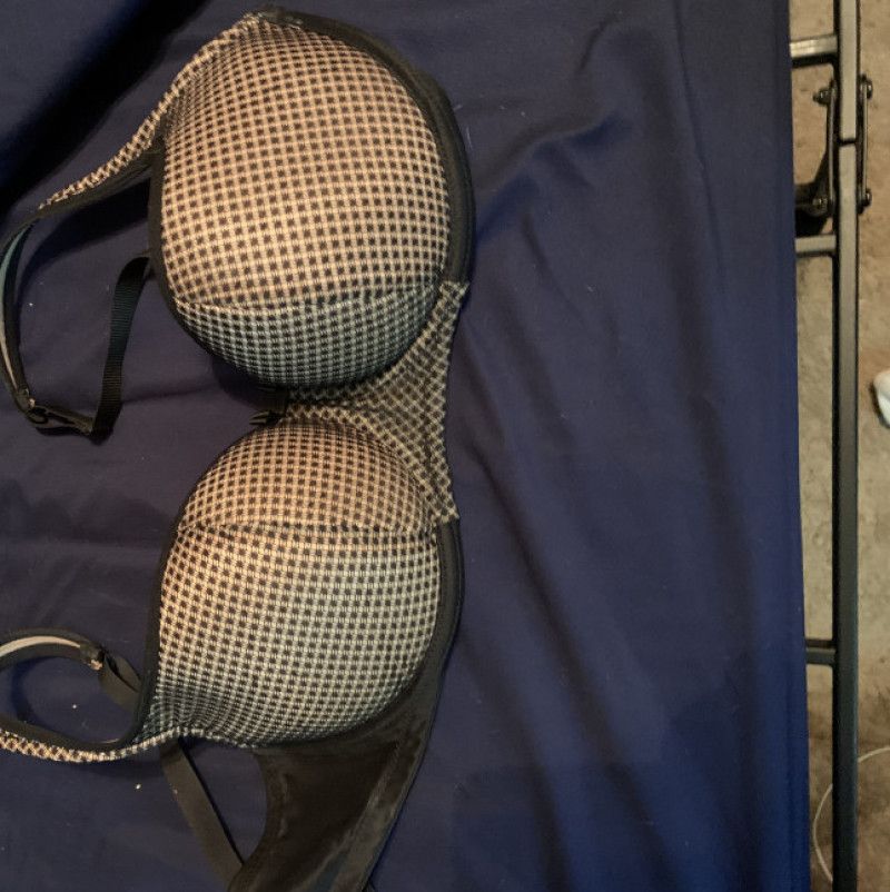 Black mesh bra size D