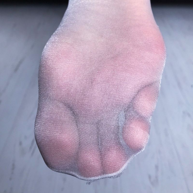 Suck my toes