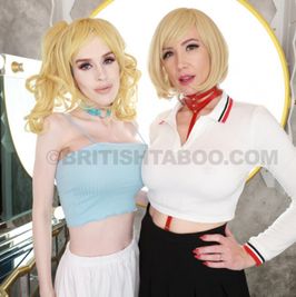 Roxy and Penny Photoset