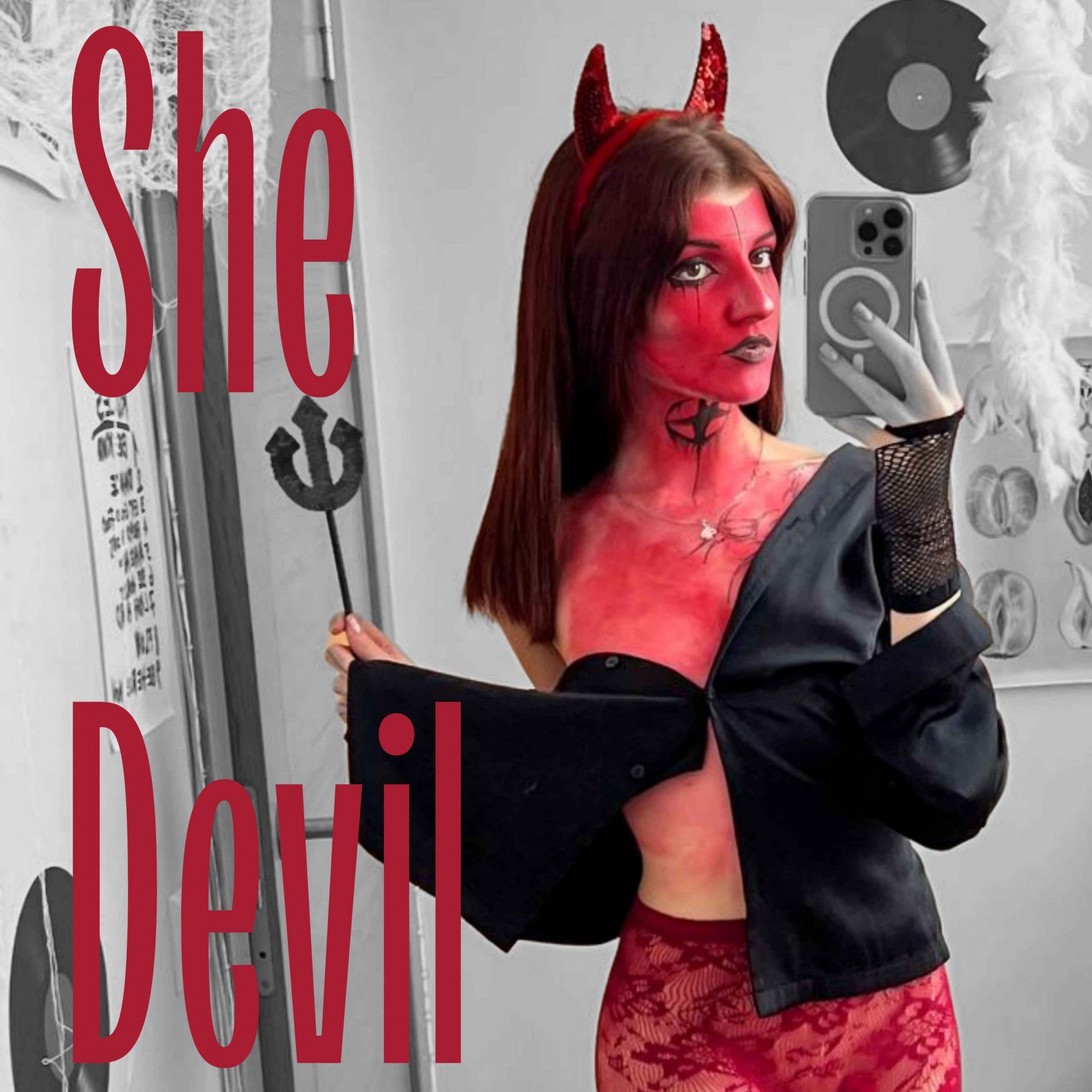 Photo Set She Devil Cosplay in Pantyhose