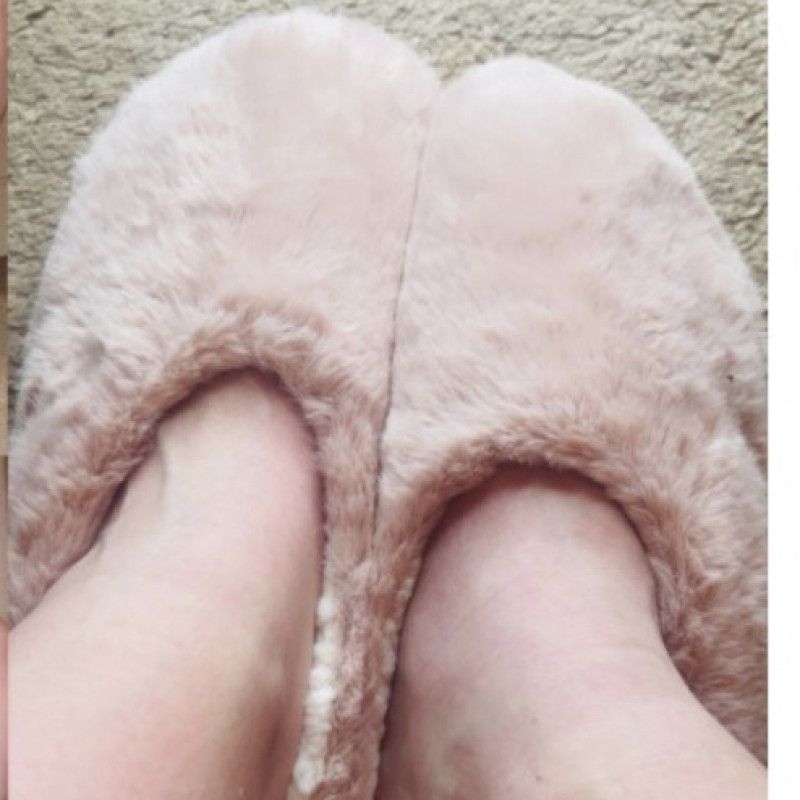 Fluffy slippers