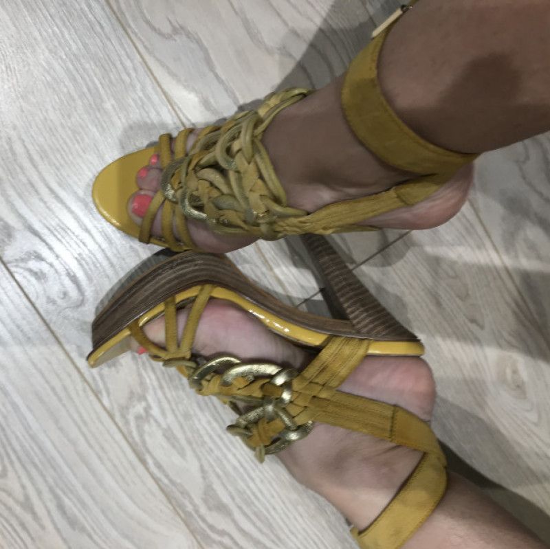 Sandals heels