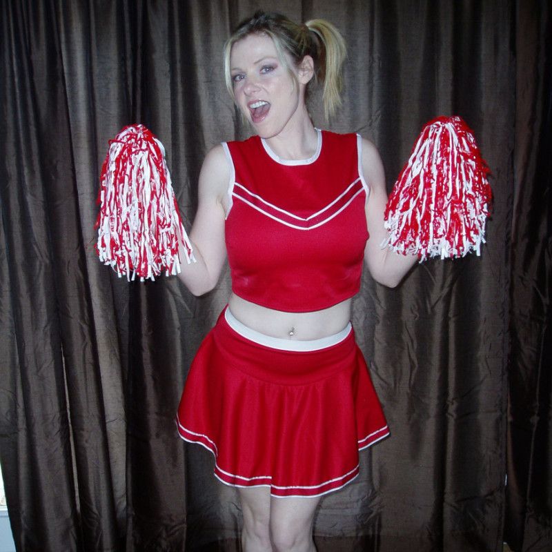 Picture Set  as a cheerleader 59 pics