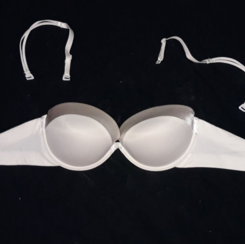 36c WHITE STRAPLESS BRA