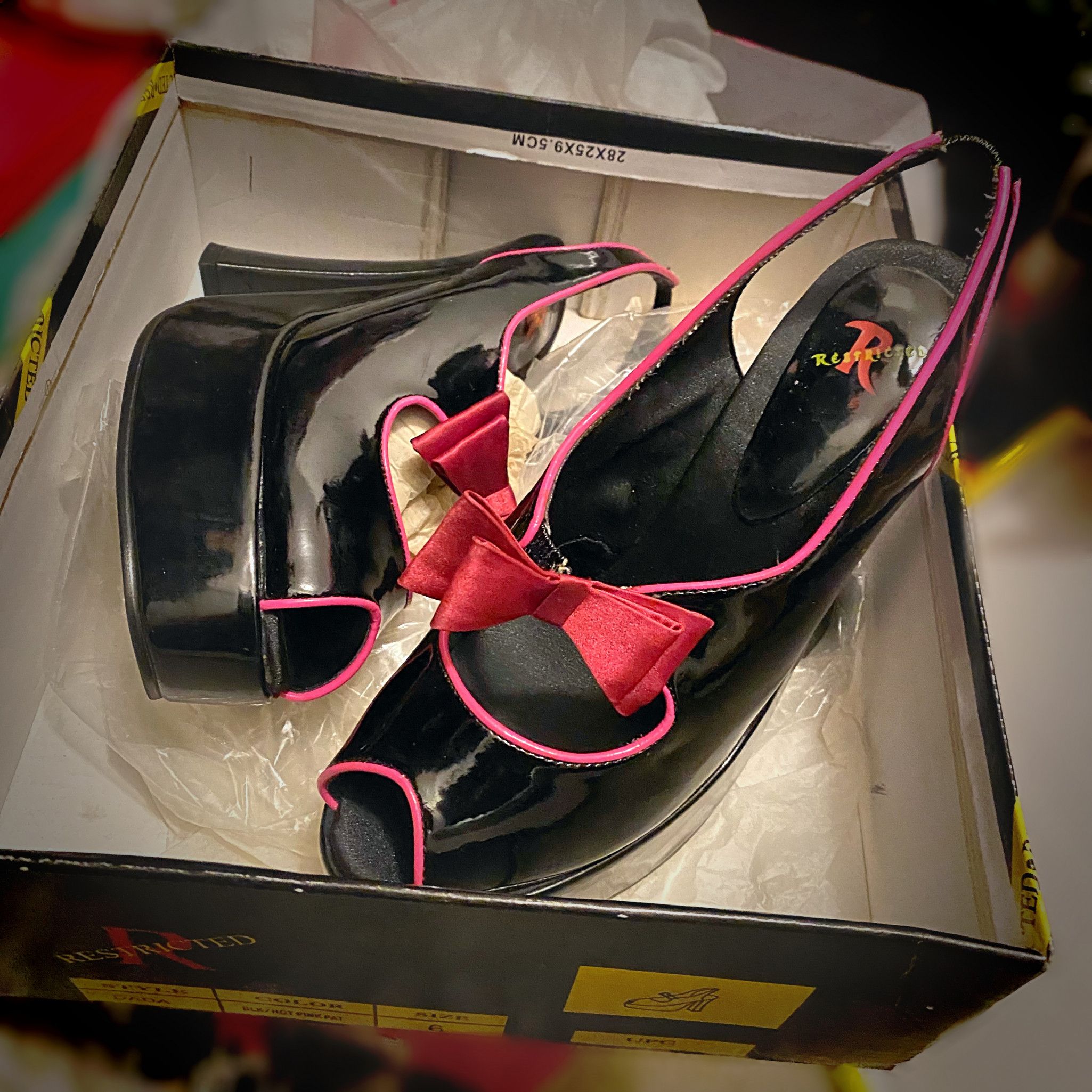 Wet Look Black High Heels Pink Bow