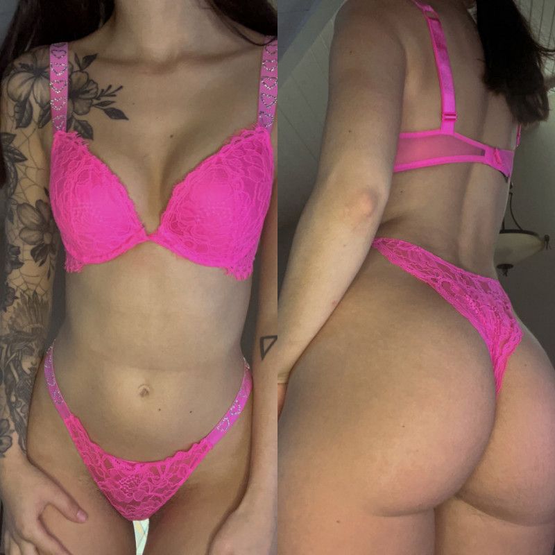 Hot pink VS set