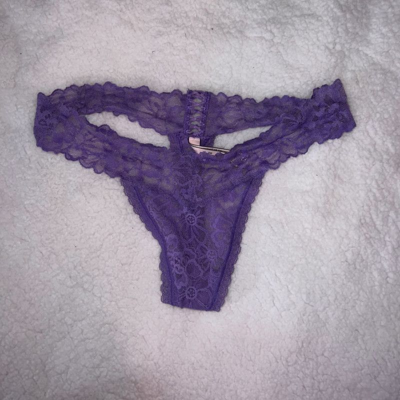 PERIWINKLE LACE VS THONG PANTY