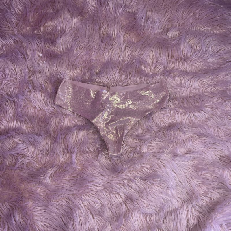 VS Rose Gold seamless cheekster Panty