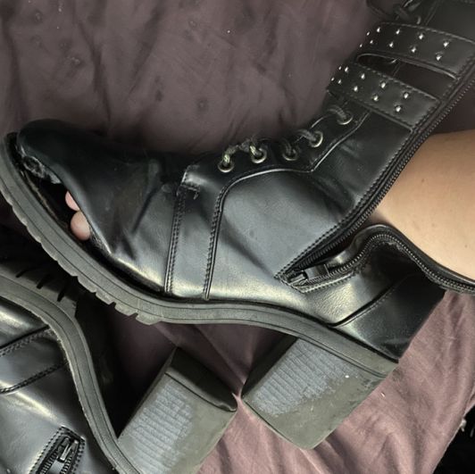 My bitchlifting boots
