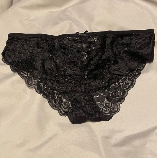 Worn Black Lace Panty with Photos Note