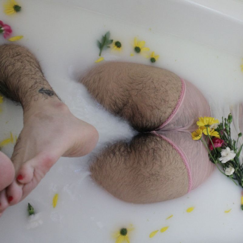 Milk Bath Photoset for Hair Lovers