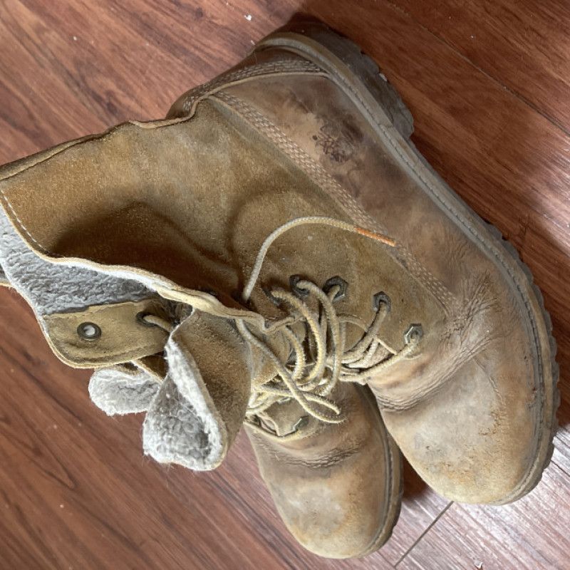 OLD USED Boots