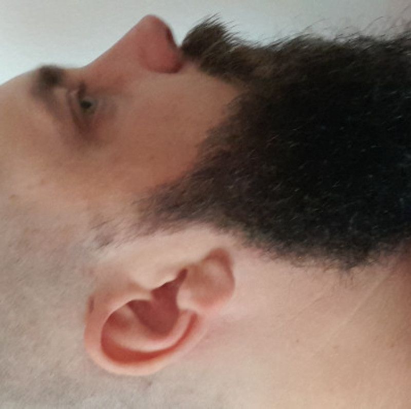 Spoil me to trim my beard and hair cut