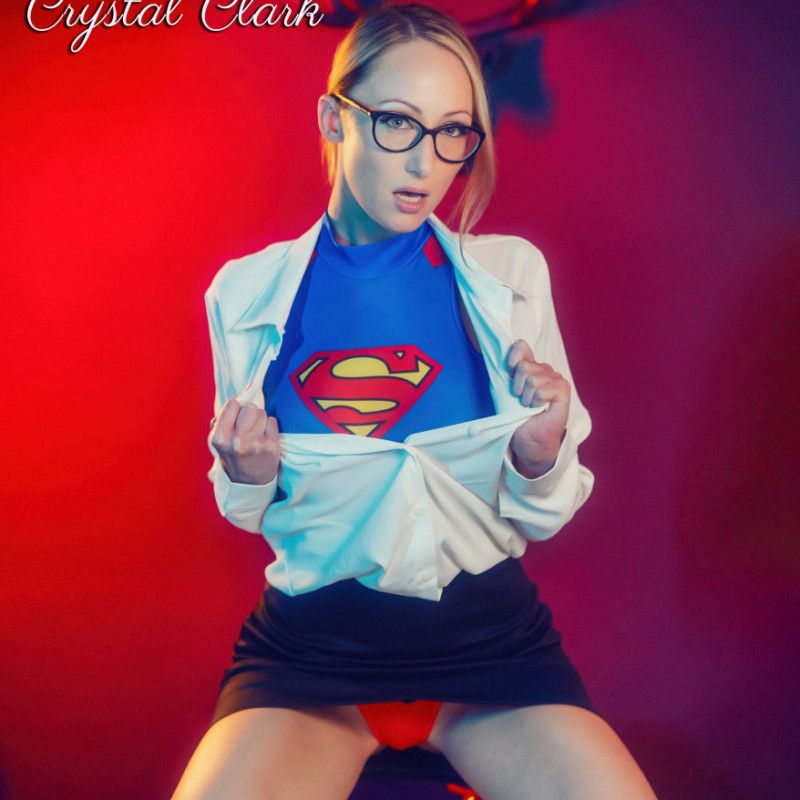 Signed 8x10 Super Girl cosplay