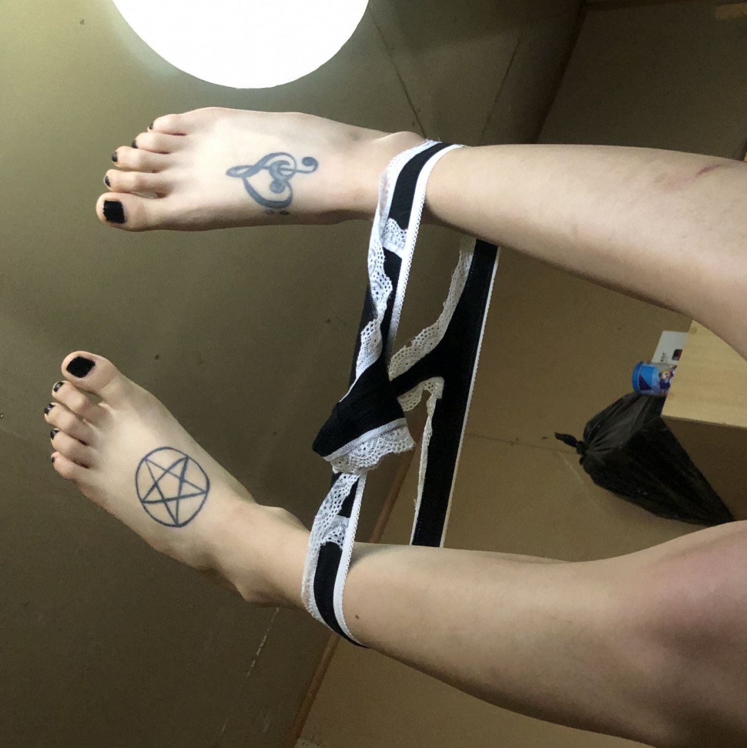 Feet pics and little more uwu