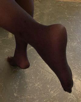 Well worn black pantyhose 48hrs