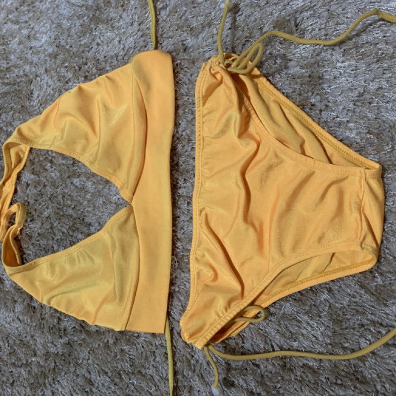 Yellow bikini