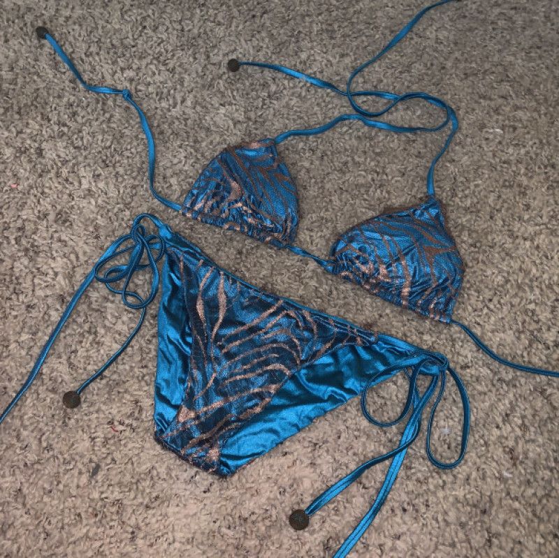 Custom bikini never washed