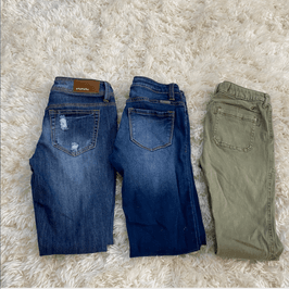 3 PAIRS OF WORN JEANS FROM HIGH SCHOOL