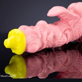 Meatcanyon dildo!!