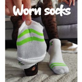 5 times worn sweaty socks