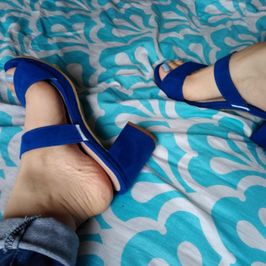 Tacones azules