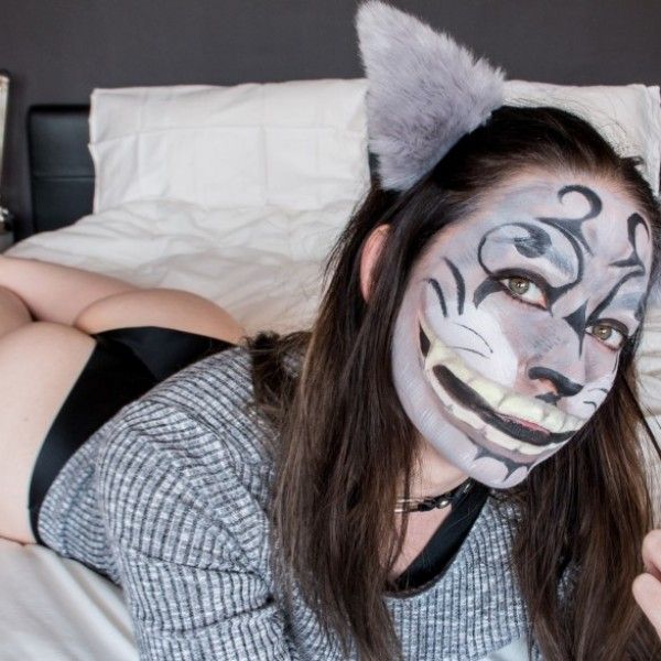 Cheshire cat photoset