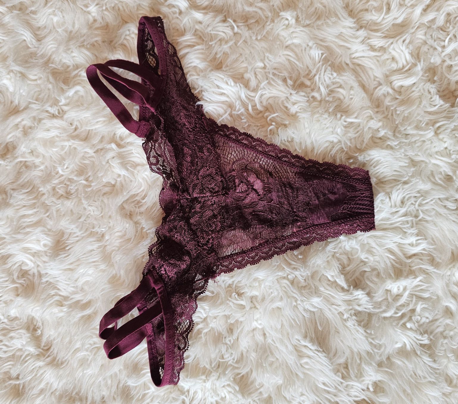 Burgundy hipster panties