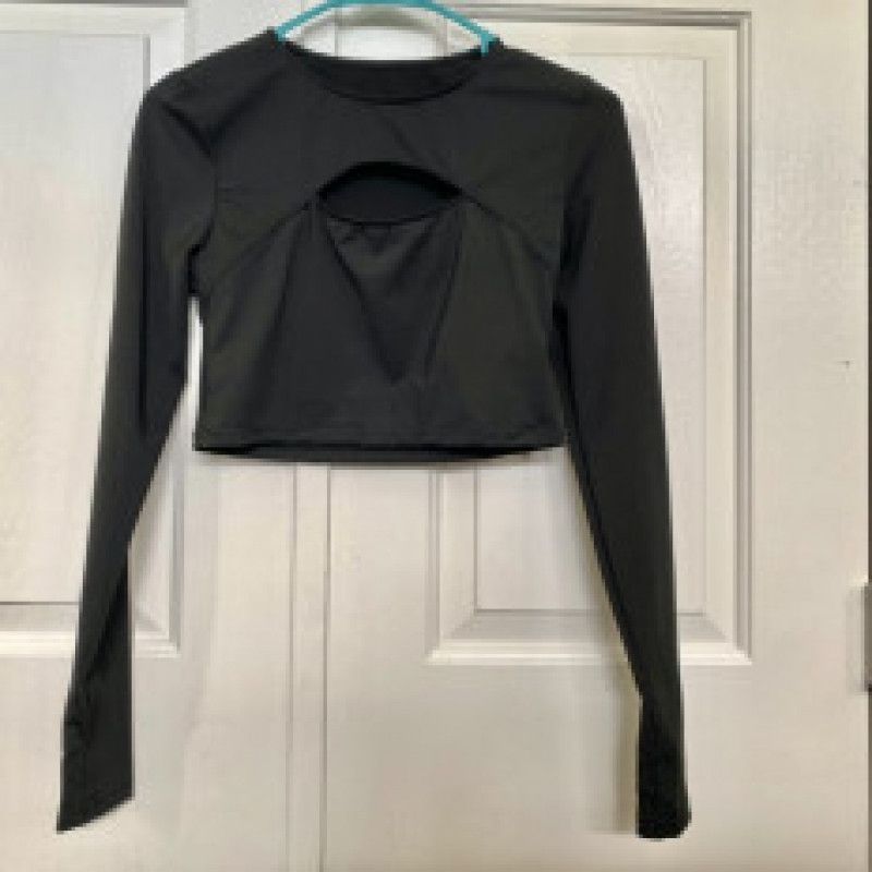 Black Cut Out Long Sleeve Crop Top Thumbholes